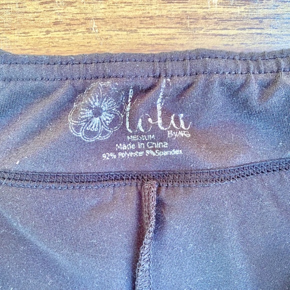 Lola Skort Size Medium - Picture 5 of 5
